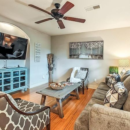 Quiet Plaza Two Bedroom 2 Bathroom Kansas City Dış mekan fotoğraf